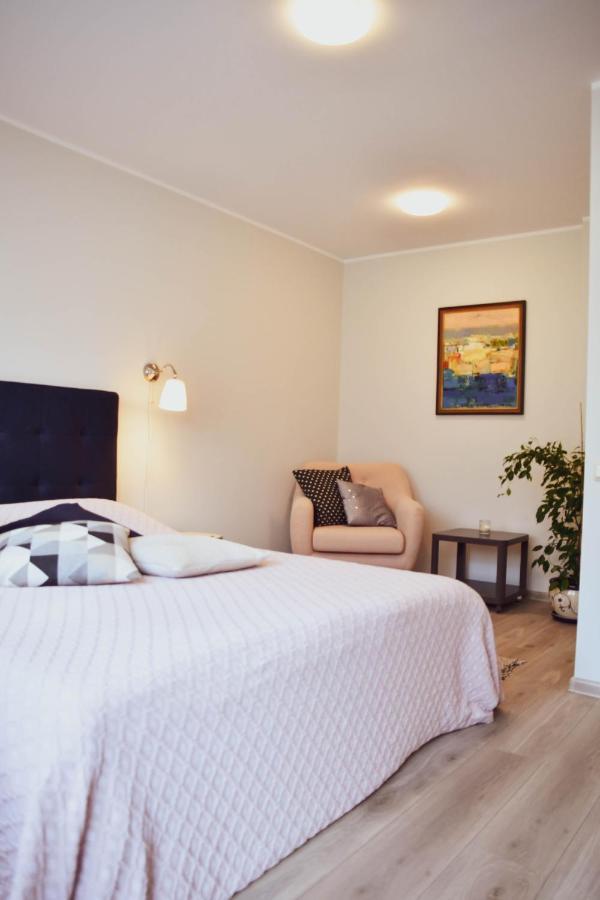 Central Park Apartment Birstonas Bagian luar foto